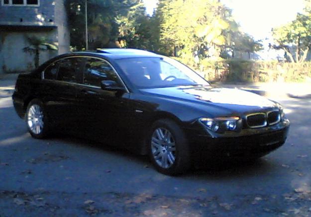 BMW 735i