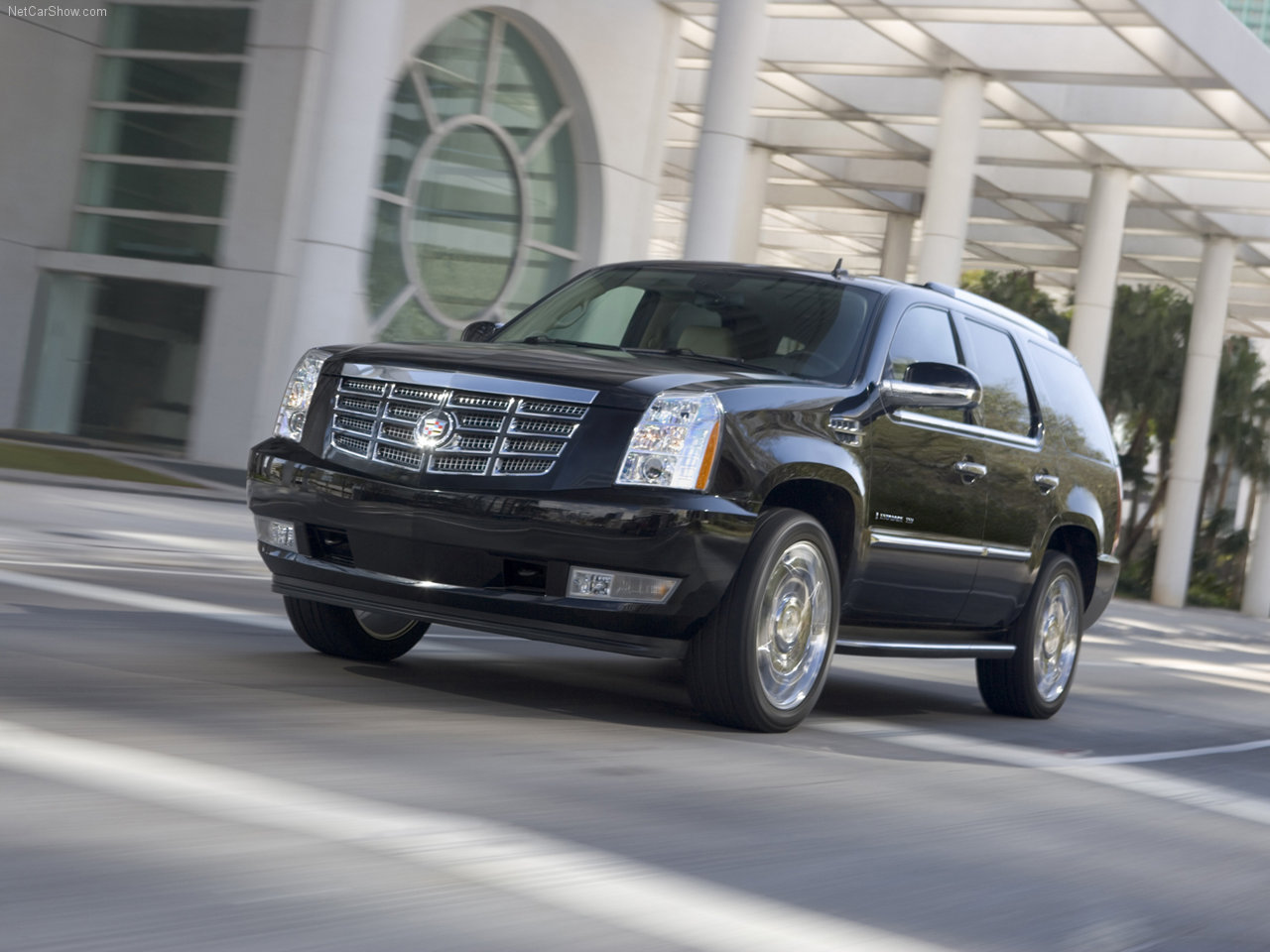 Cadillac Escalade: 6 фото