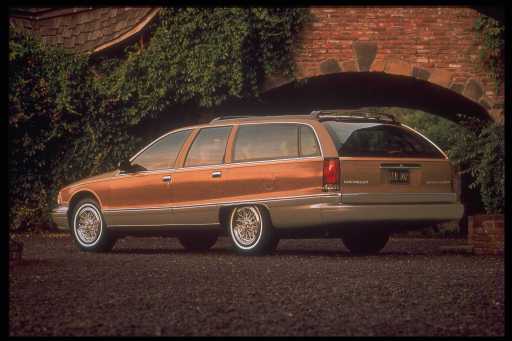 Chevrolet Caprice Wagon: 6 фото