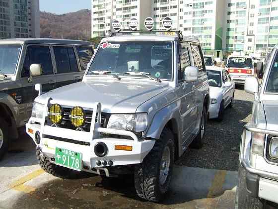 Hyundai Galloper: 7 фото