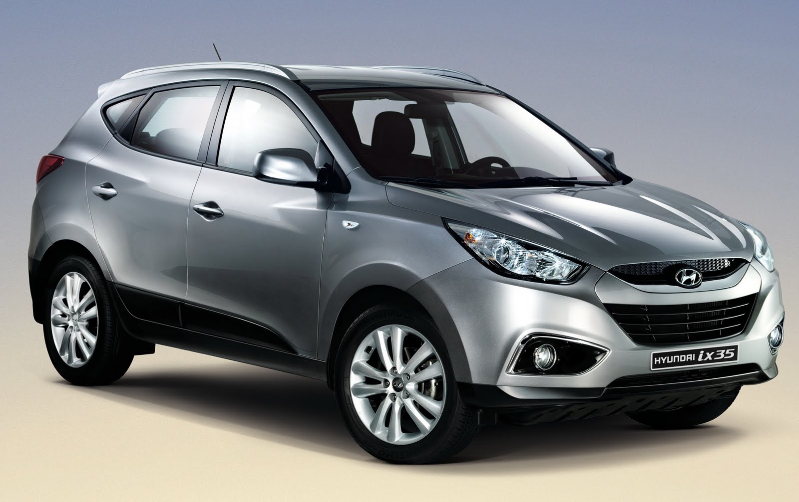 Hyundai Tucson ix: 8 фото