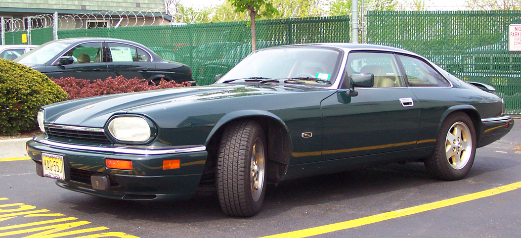 Jaguar XJS: 2 фото