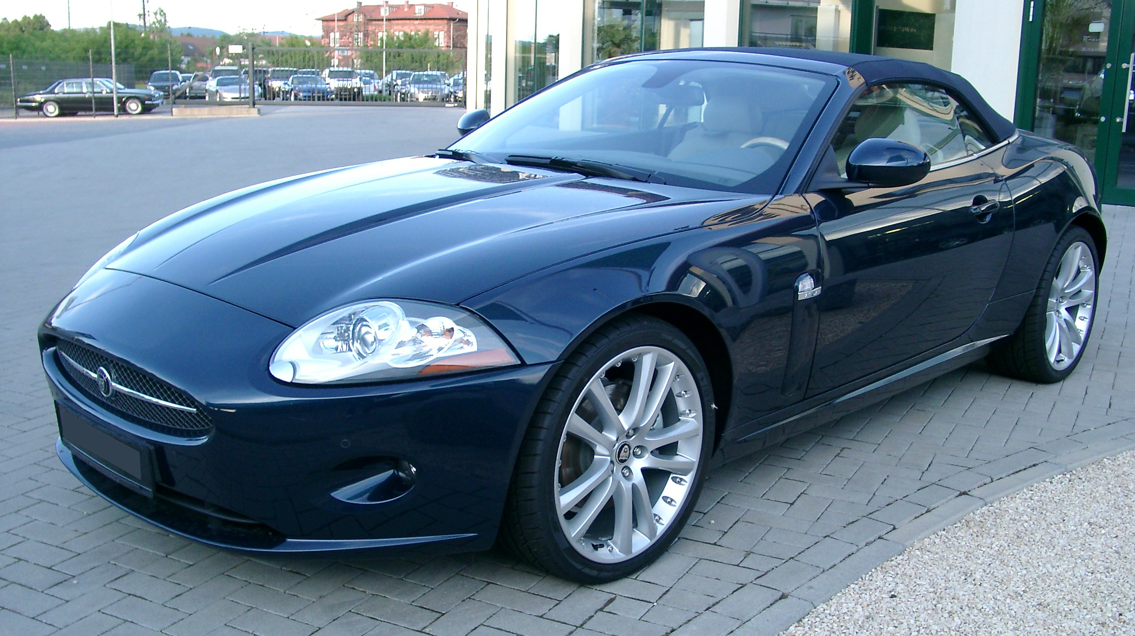 Jaguar XK: 4 фото