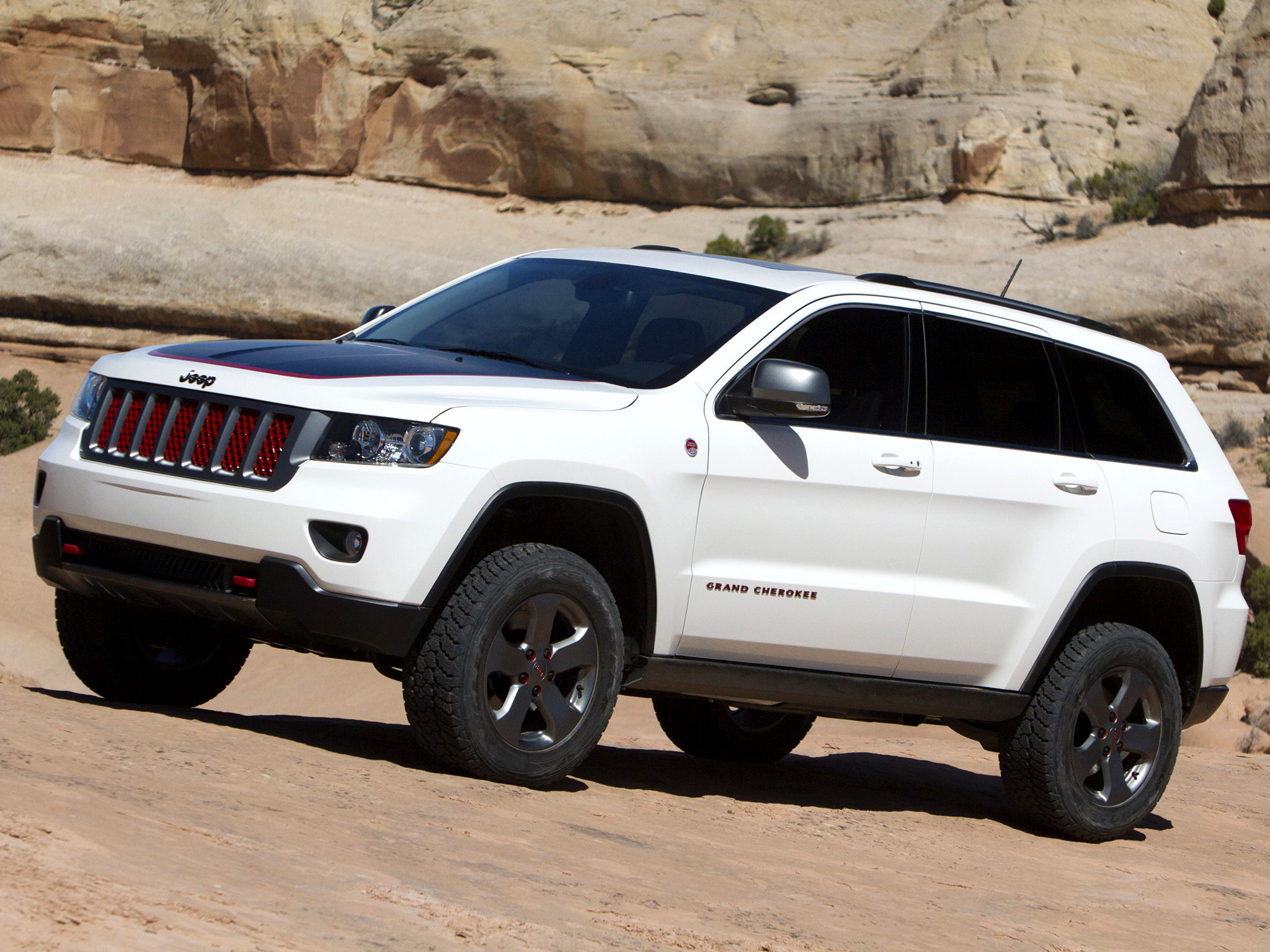 Jeep Grand Cherokee: 11 фото