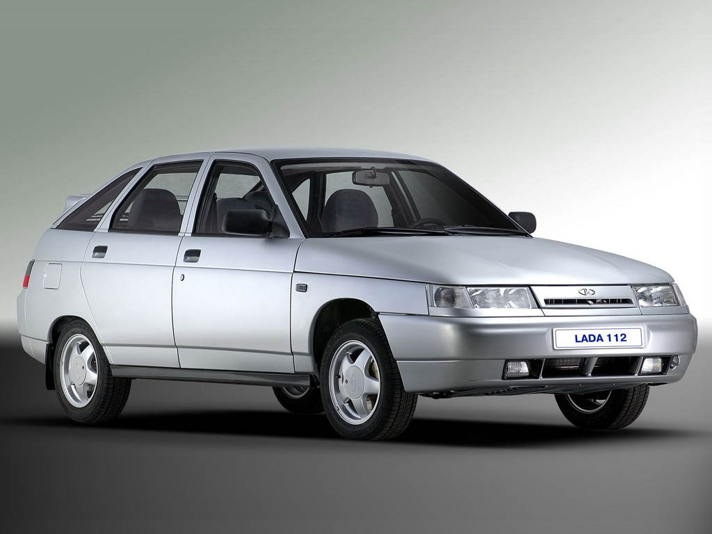 Lada 112: 12 фото