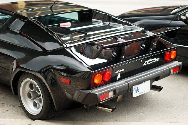 Lamborghini Jalpa: 12 фото