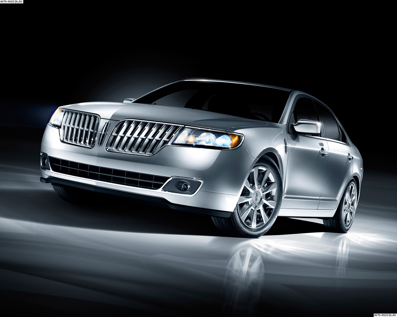 Lincoln MKZ: 6 фото