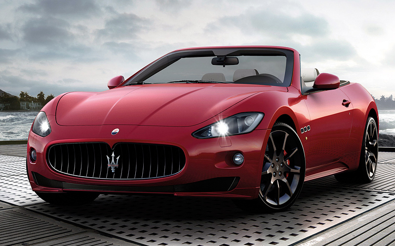 Maserati GranCabrio Sport: 7 фото