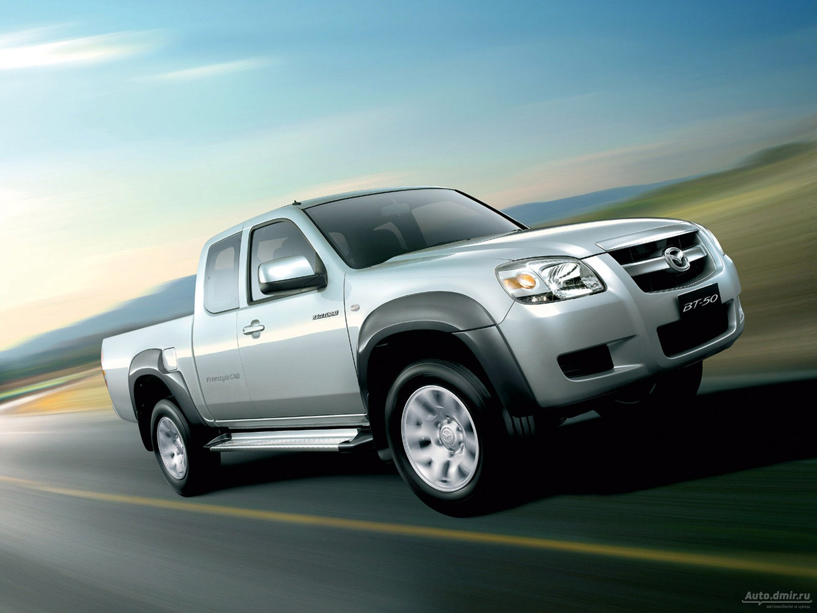 Mazda BT-50: 4 фото