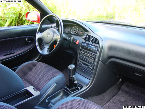 Mazda MX-6: 9 фото