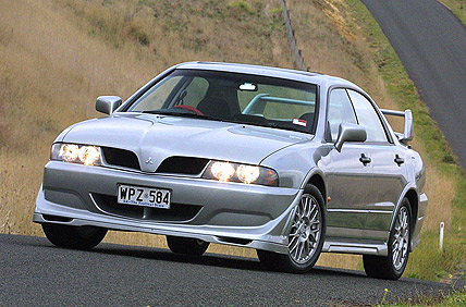 Mitsubishi Magna: 1 фото