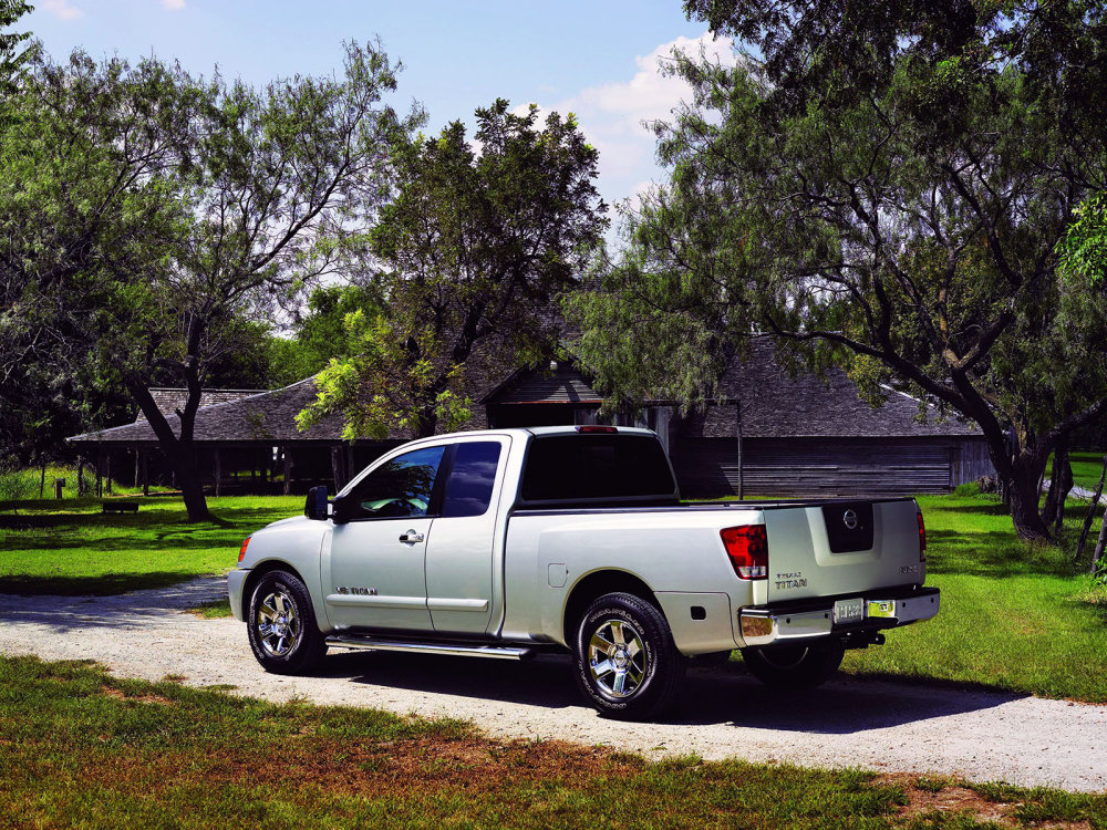 Nissan Titan: 7 фото