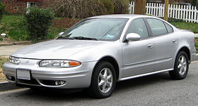 Oldsmobile Alero: 7 фото