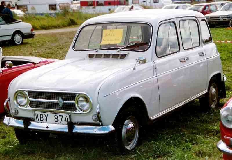 Renault 4: 7 фото