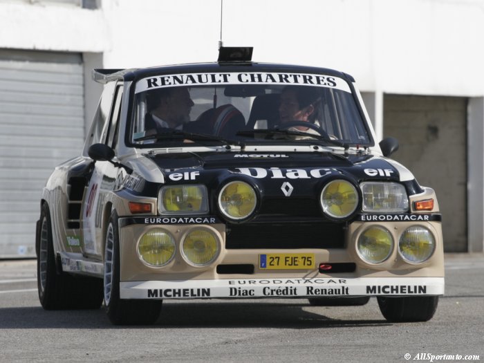 Renault 5 Turbo: 7 фото