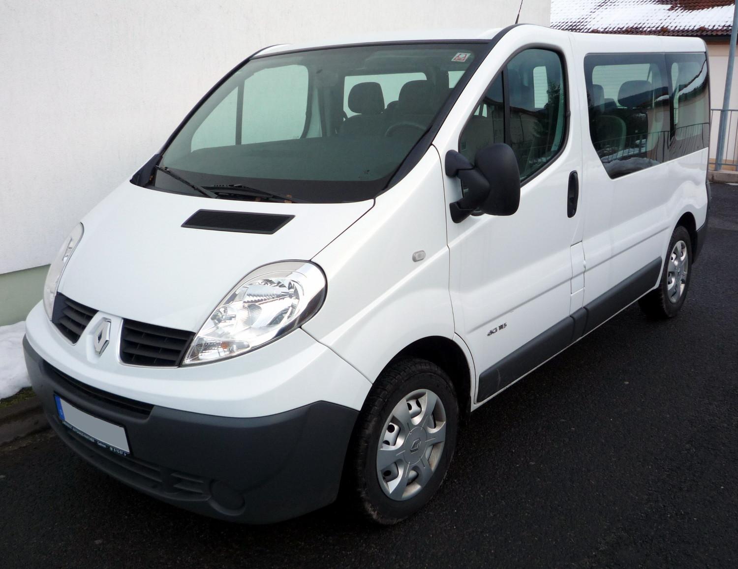 Renault Trafic: 3 фото