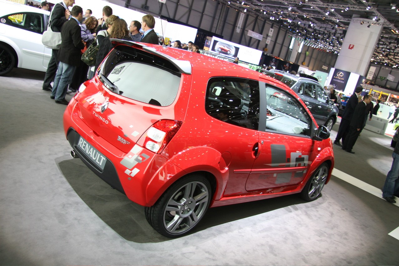 Renault Twingo RS: 6 фото