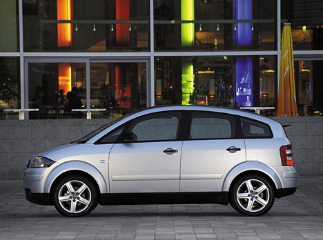 Audi A2: 8 фото