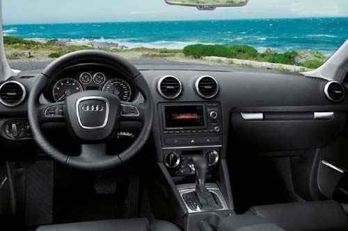 Audi A3: 11 фото