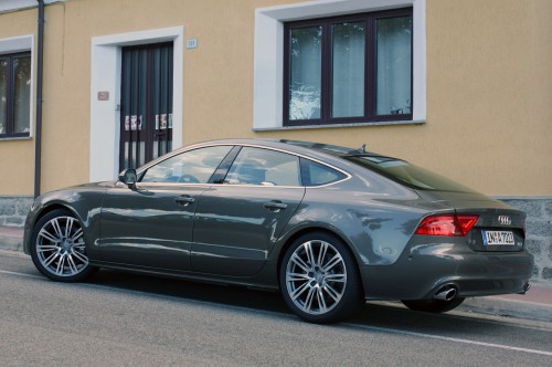 Audi A7: 12 фото