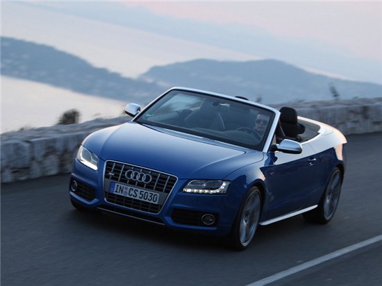 Audi S5 Cabriolet: 1 фото