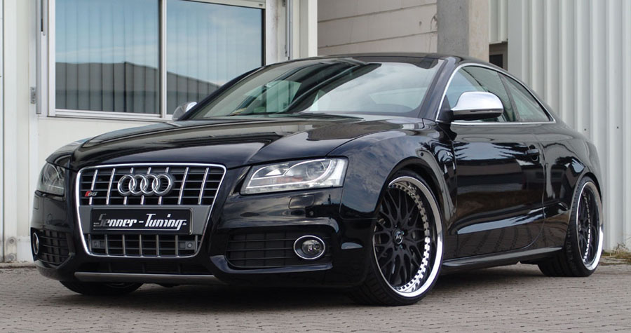 Audi S5: 4 фото