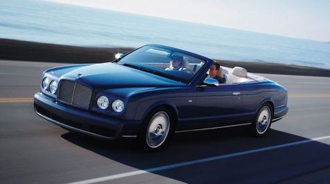 Bentley Azure: 11 фото