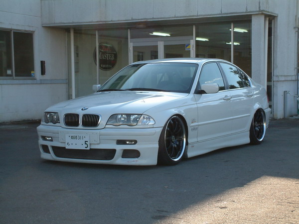 BMW 3-series E46: 11 фото