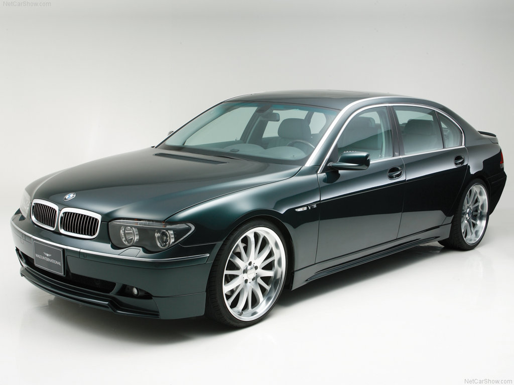 BMW 7: 12 фото