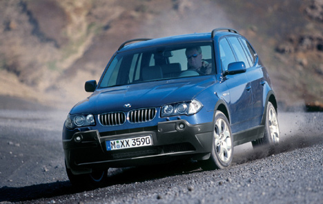 BMW X3 E83: 12 фото