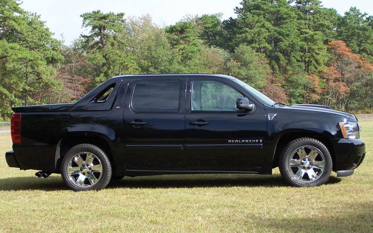 Chevrolet Avalanche: 3 фото