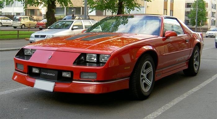 Chevrolet Camaro III: 10 фото