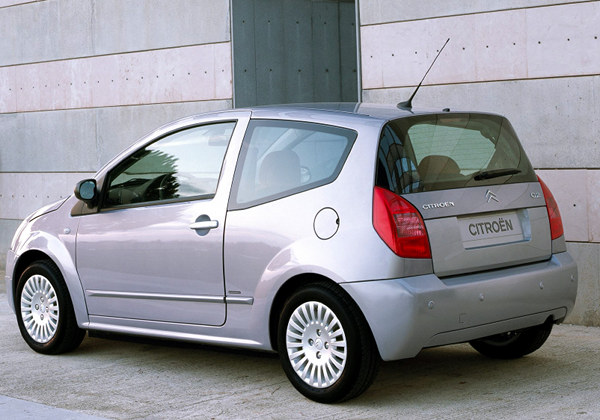 Citroen C2: 7 фото