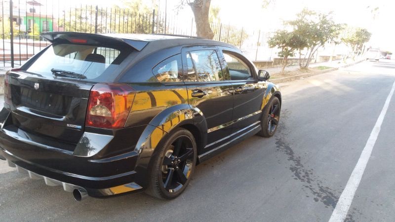 Dodge Caliber SRT: 8 фото