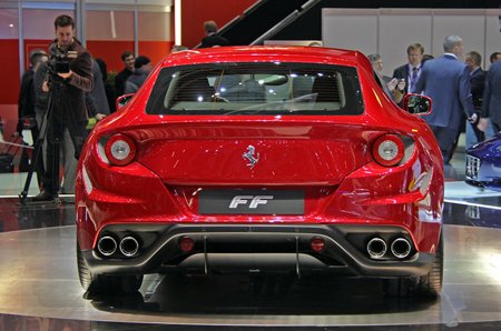 Ferrari FF: 03 фото