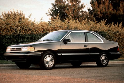 Ford Tempo: 7 фото