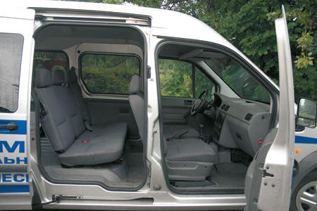 Ford Tourneo Connect: 8 фото