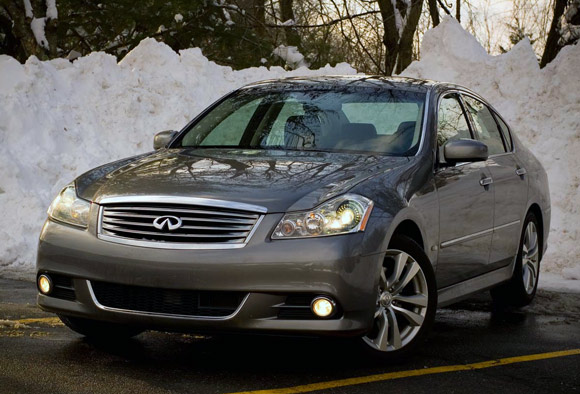 Infiniti M-Series: 10 фото