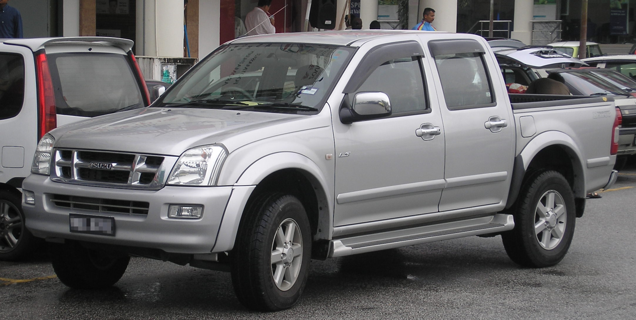 Isuzu D-Max: 5 фото