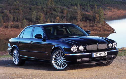 Jaguar XJR: 5 фото