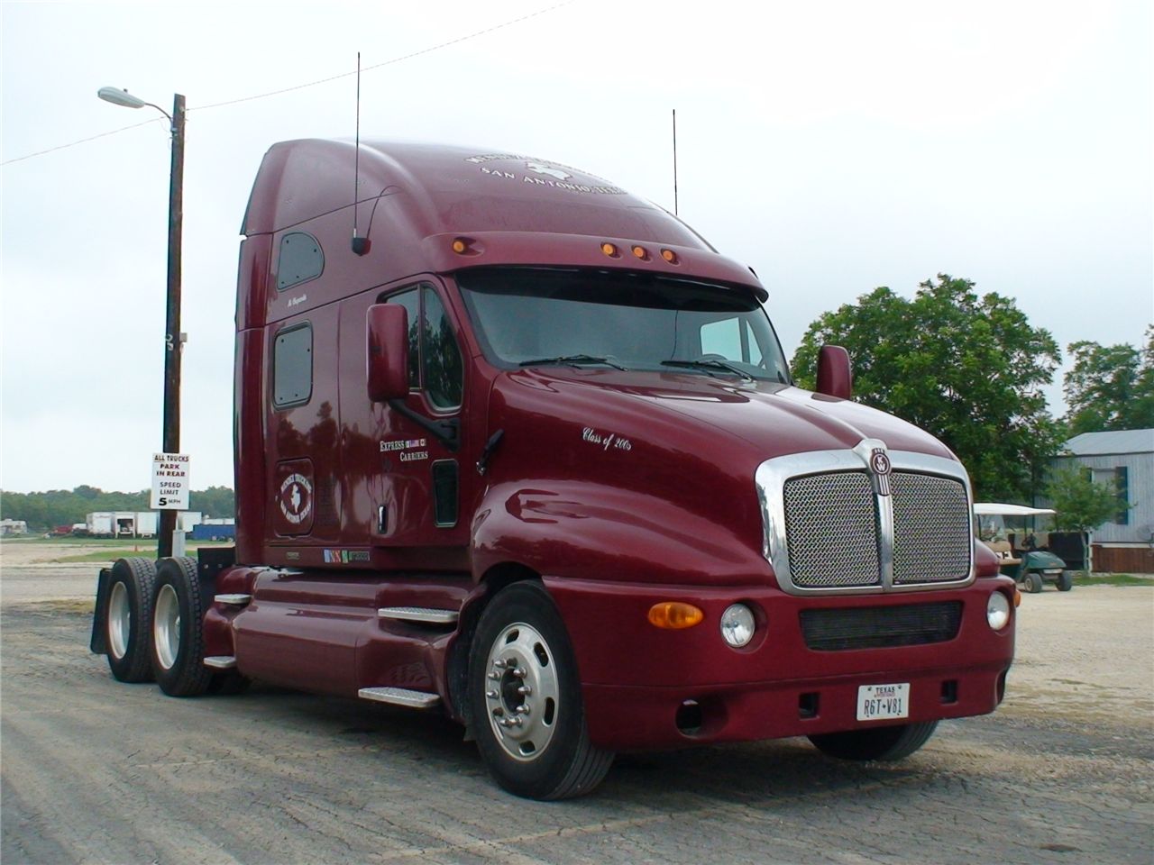 Kenworth T2000