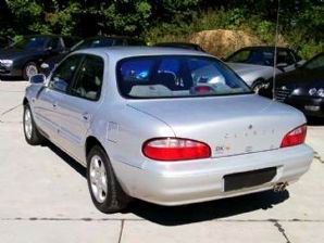 Kia Clarus: 4 фото