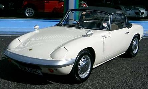 Lotus Elan: 11 фото