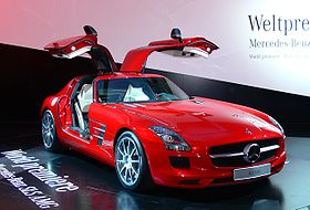 Mercedes-Benz SLS AMG: 3 фото