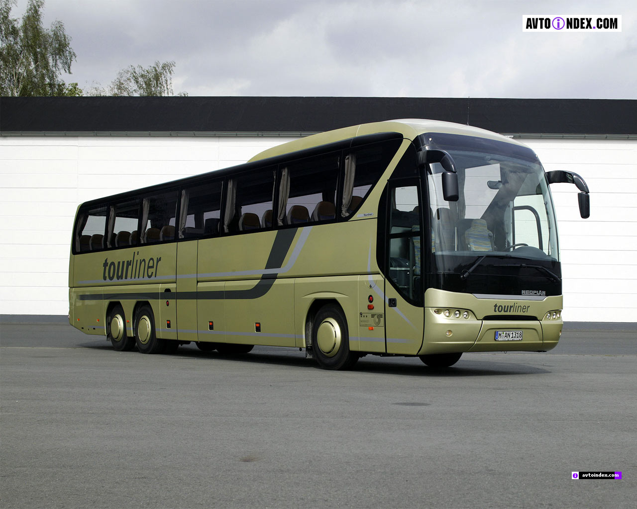 Neoplan Tourliner: 9 фото