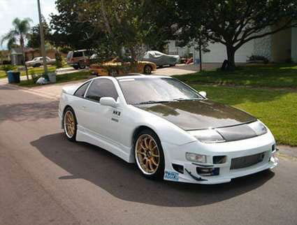 Nissan 300 ZX: 2 фото