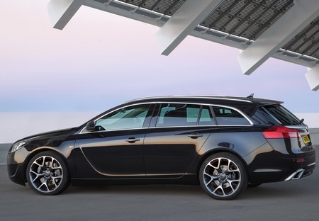 Opel Insignia OPC: 8 фото