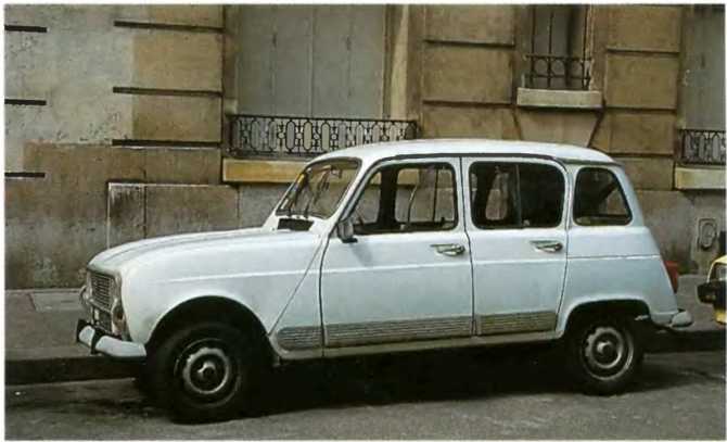 Renault 4: 9 фото