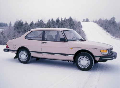 Saab 90: 2 фото