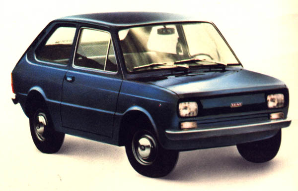 SEAT 133: 3 фото